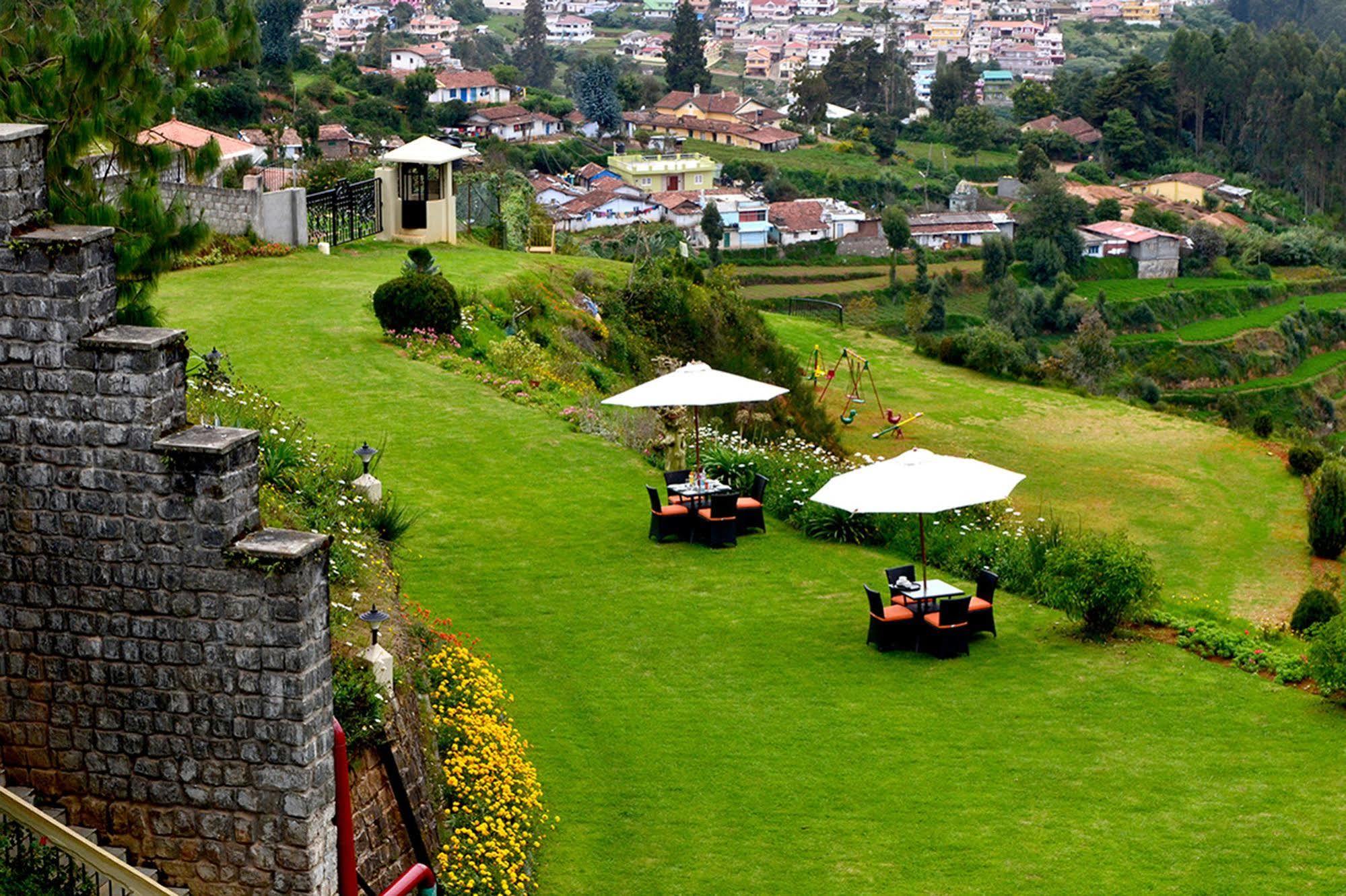 Sinclairs Retreat Ooty Exterior foto